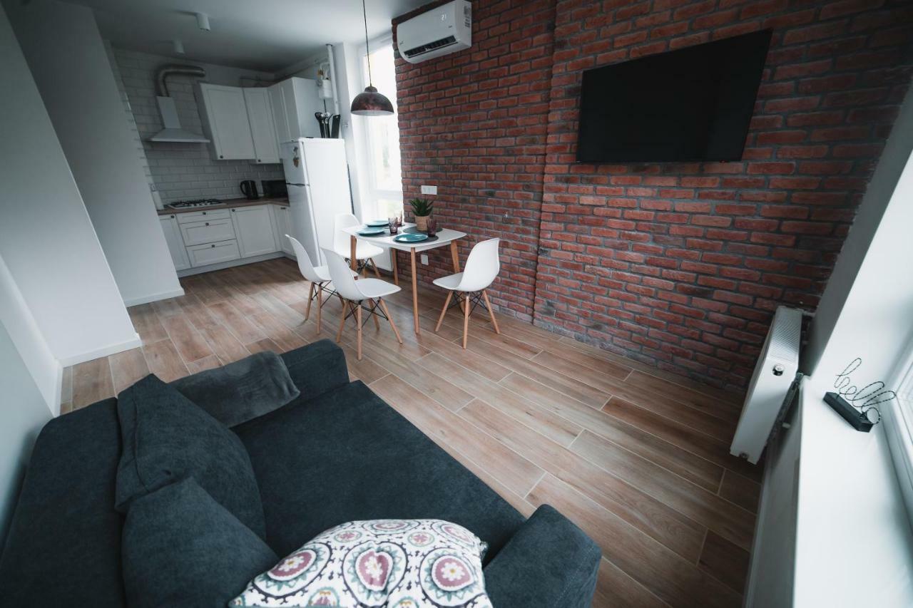 Kostjukowski Apartments Shevchenka 60 Lviv Luaran gambar